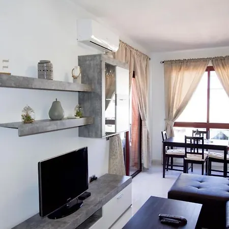 Vip Holidays & Center 2 Apartment